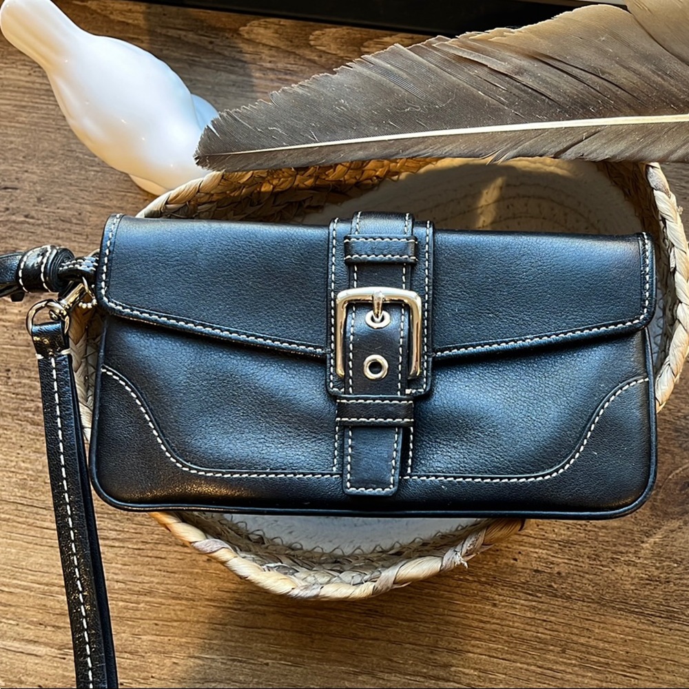 Coach Black Leather wristlet